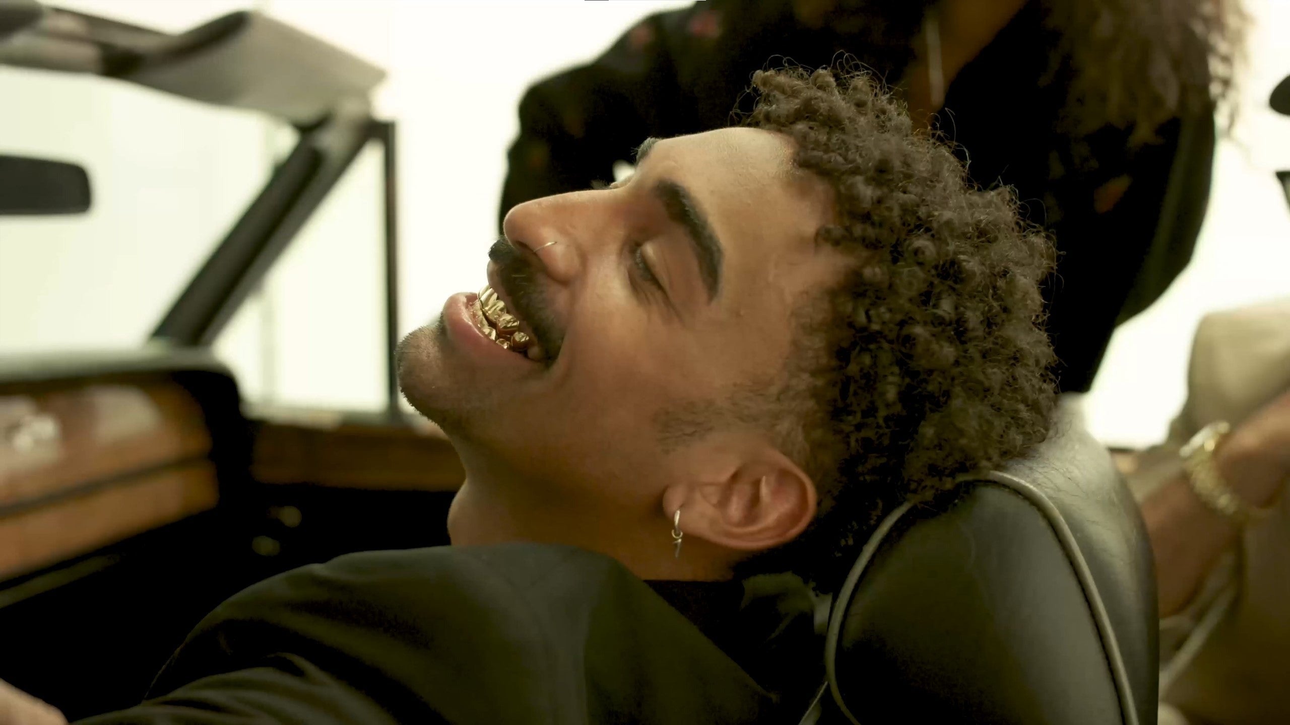 slider image slider_item_nWri4d